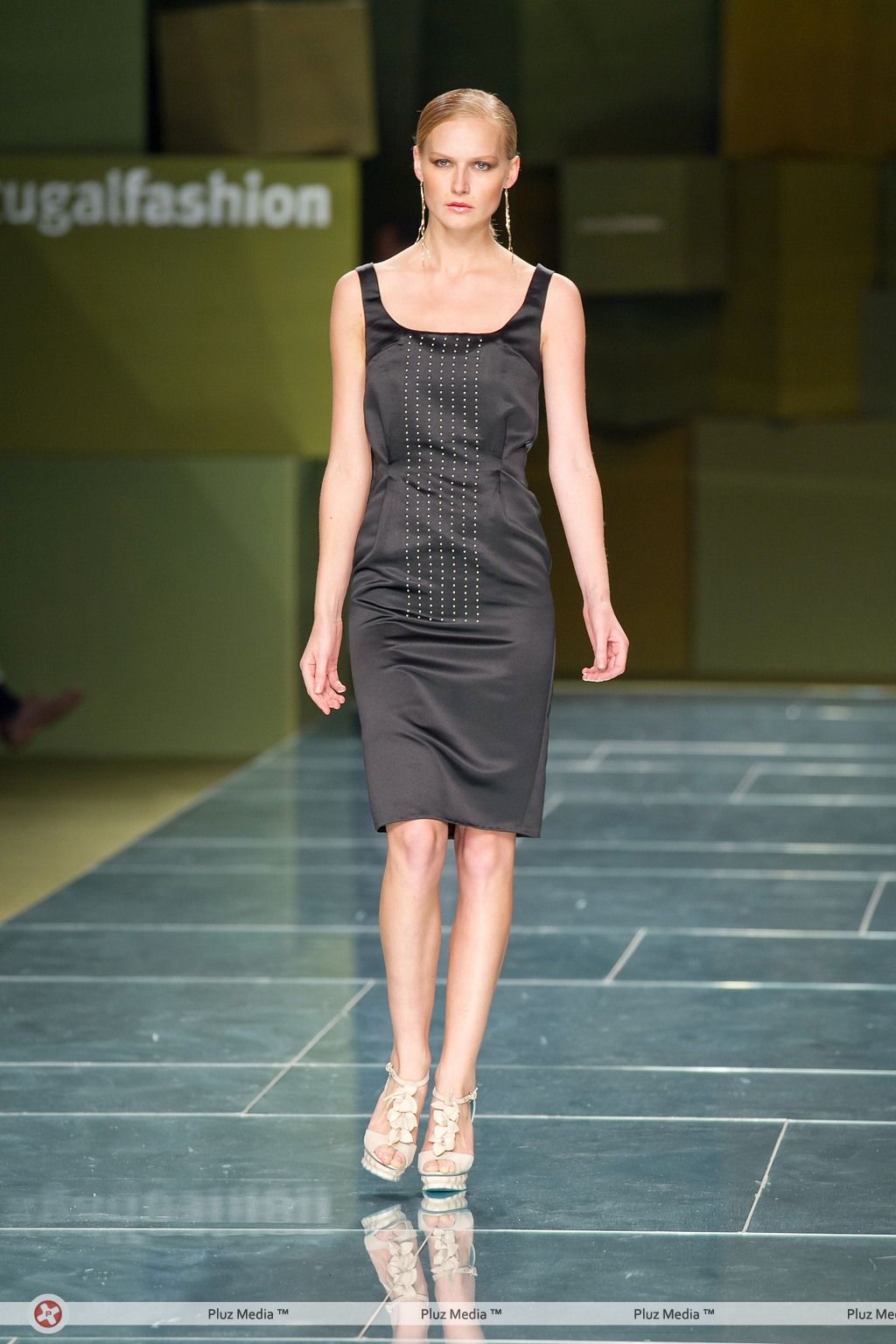 Portugal Fashion Week Spring/Summer 2012 - Miguel Vieira - Runway | Picture 109695